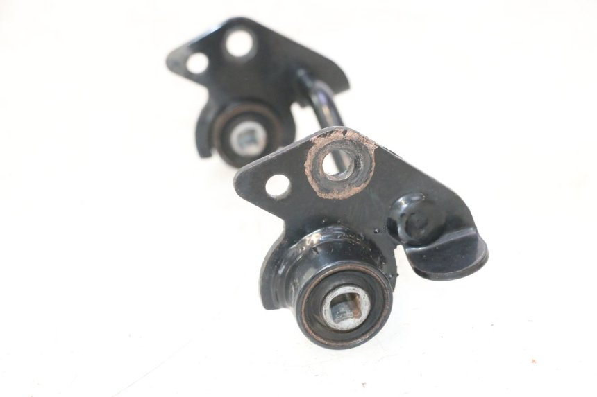 photo de SUPORTE DO MOTOR YAMAHA SLIDER 50 (1999 - 2004) - Outro ângulo de visão