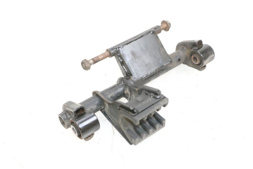 photo de SUPORTE DO MOTOR PEUGEOT SPEEDFIGHT 4 4T EFI 50 (2021 - 2025) - Detalhe da peça