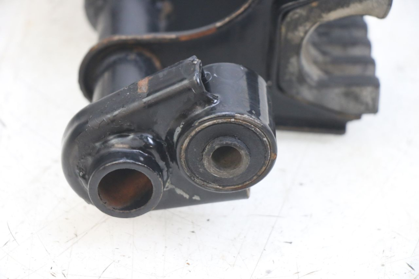 photo de SUPORTE DO MOTOR PEUGEOT SPEEDFIGHT 4 4T 50 (2015 - 2020) - Detalhe da peça