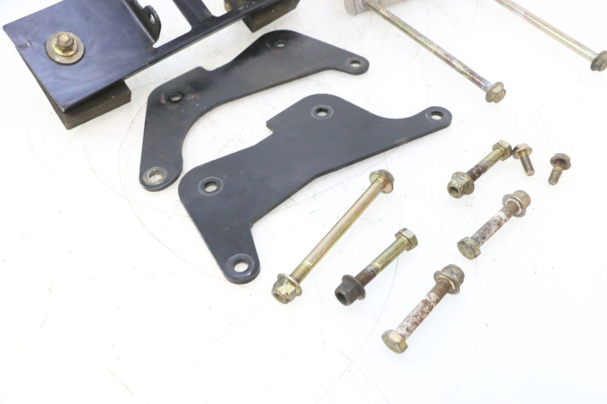 photo de SUPORTE DO MOTOR CAN-AM SPYDER RS 1000 (2008 - 2012) - Detalhe da peça