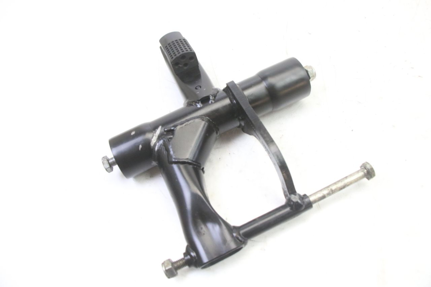 photo de SUPORTE DO MOTOR APRILIA SR 2T 50 (2018 - 2022) - Vista geral