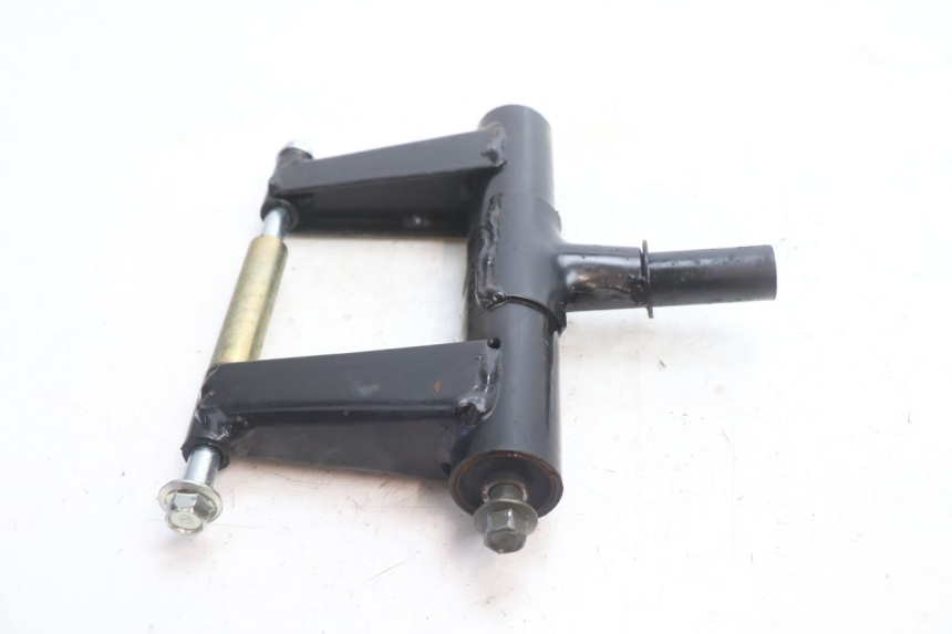 photo de SUPORTE DO MOTOR VASTRO STREET S 50 (2016 - 2021) - Ampliação técnica