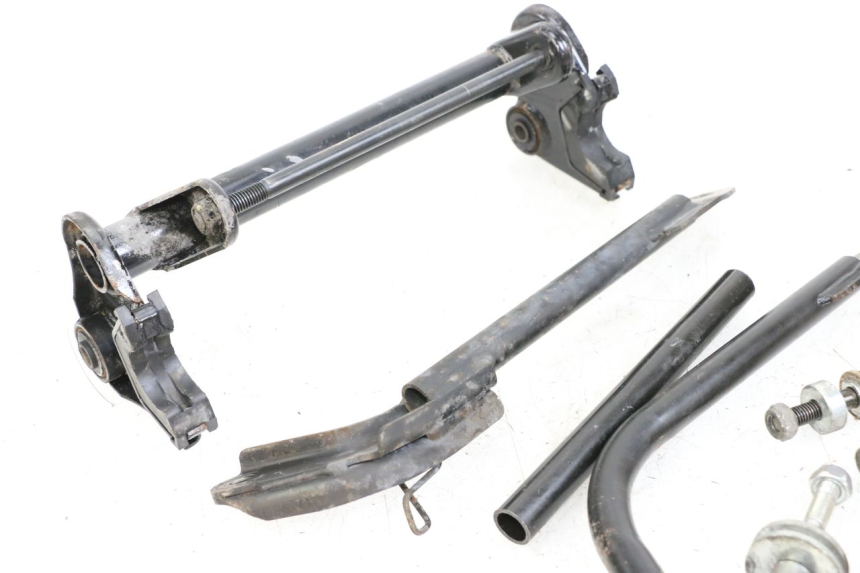 photo de SUPORTE DO MOTOR PEUGEOT STREETZONE 2T 50 (2014 - 2019) - Zoom do estado de desgaste
