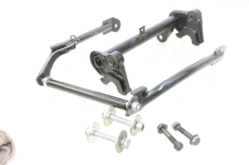 photo de SUPORTE DO MOTOR PEUGEOT STREETZONE NAKED 2T 50 (2014 - 2018) - Detalhe da peça