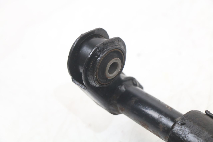 photo de SUPORTE DO MOTOR KYMCO SUPER 8 125 (2008 - 2015) - Zoom do estado de desgaste