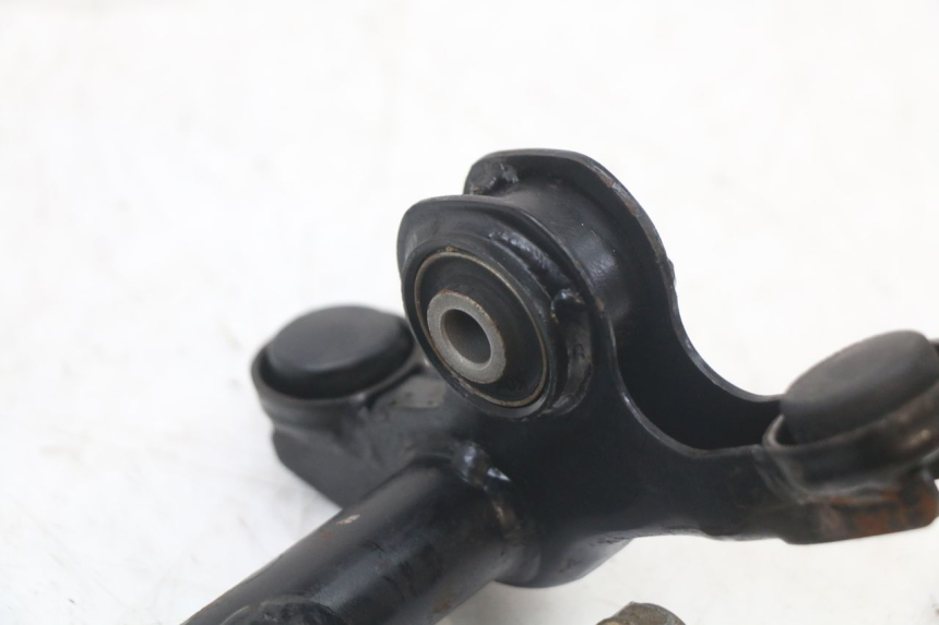photo de SUPORTE DO MOTOR KYMCO SUPER 8 125 (2008 - 2015) - Ampliação técnica