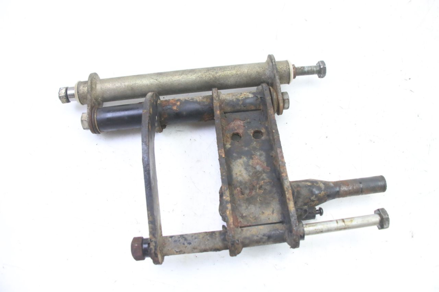 photo de SUPORTE DO MOTOR PIAGGIO SUPER LX 125 (2000 - 2003) - Detalhe da peça