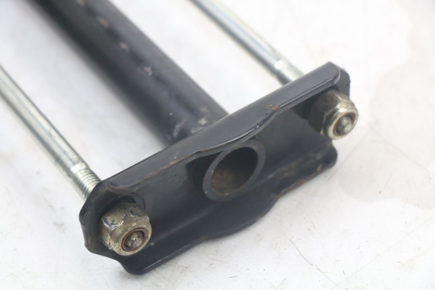 photo de SUPORTE DO MOTOR PEUGEOT TKR TREKKER FURIOUS 50 (2005 - 2014) - Outro ângulo de visão