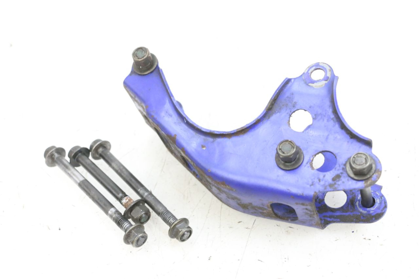 photo de SUPORTE DO MOTOR YAMAHA TTR 125 (2000 - 2020) - Outro ângulo de visão