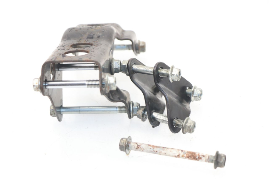 photo de SUPORTE DO MOTOR SUZUKI TU X TUX VOLTY 125 (1999 - 2001) - Zoom do estado de desgaste