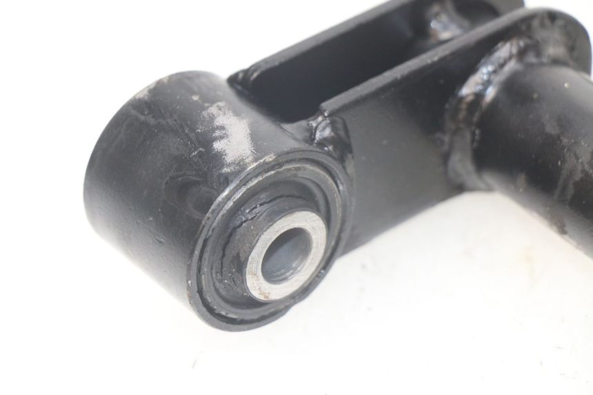 photo de SUPORTE DO MOTOR PEUGEOT TWEET ACTIVE 4T 50 (2018 - 2022) - Outro ângulo de visão