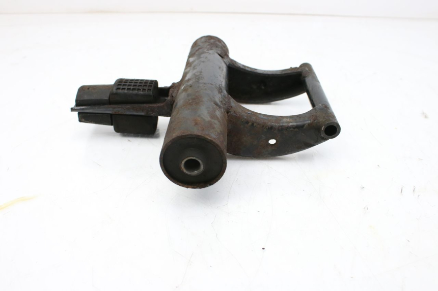 photo de SUPORTE DO MOTOR PIAGGIO TYPHOON 50 (1993 - 1999) - Zoom do estado de desgaste