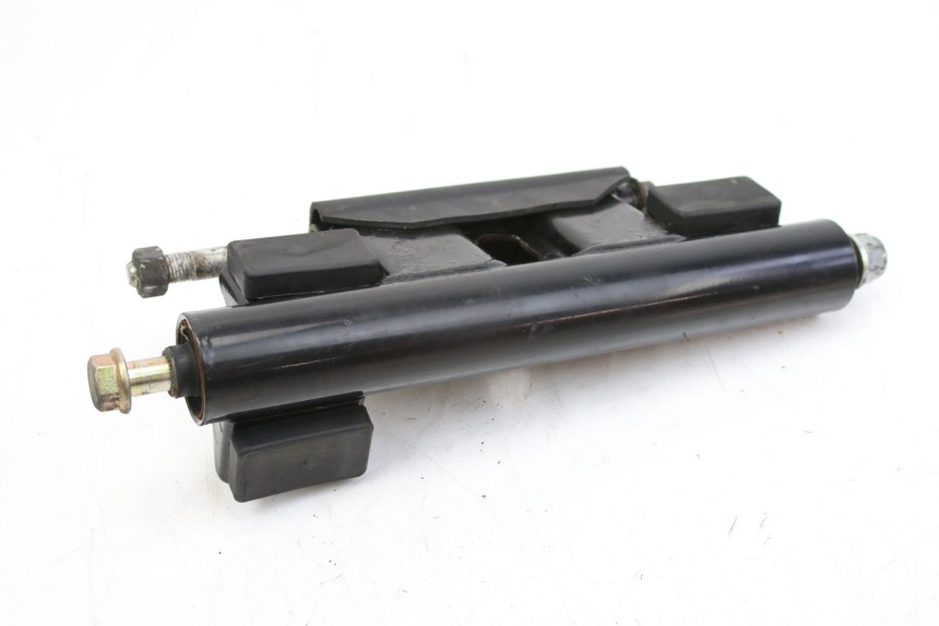 photo de SUPORTE DO MOTOR SUZUKI UH BURGMAN 125 (2002 - 2006) - Vista principal