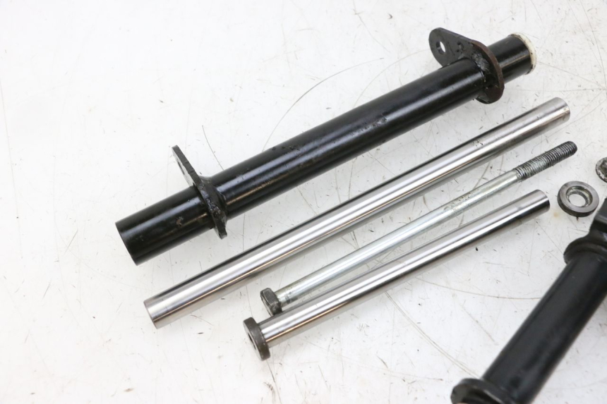 photo de SUPORTE DO MOTOR PIAGGIO VESPA GTS SUPER IE 125 (2009 - 2016) - Peça verificada