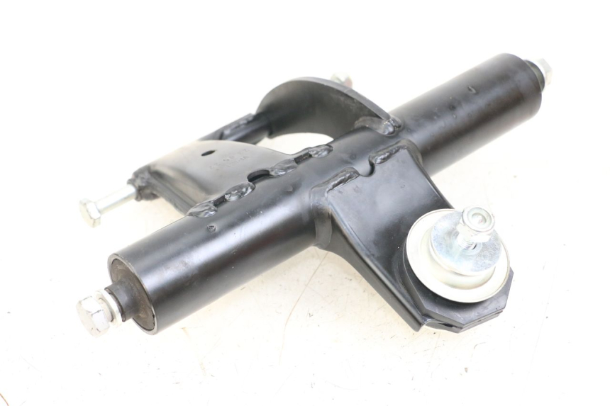 photo de SUPORTE DO MOTOR PIAGGIO VESPA PRIMAVERA 4T 50 (2021 - 2024) - Detalhe da peça