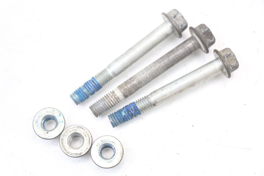 photo de SUPORTE DO MOTOR SUZUKI VL INTRUDER 125 (2004 - 2007) - Outro ângulo de visão