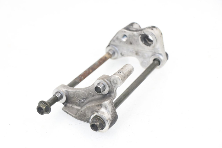 photo de SUPORTE DO MOTOR HONDA VTR F FIRESTORM 1000 (1997 - 2001) - Zoom do estado de desgaste