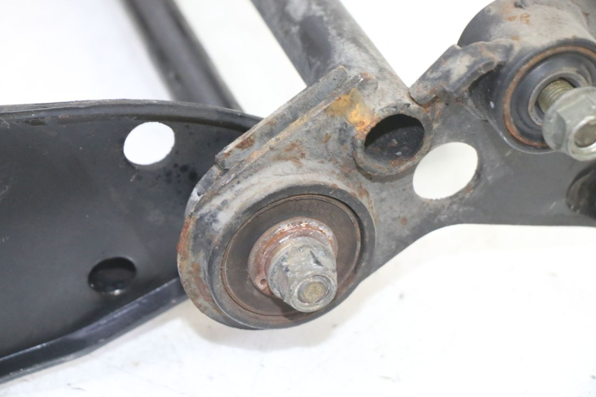 photo de SUPORTE DO MOTOR MBK WAAP 125 (2008 - 2013) - Estado da superfície