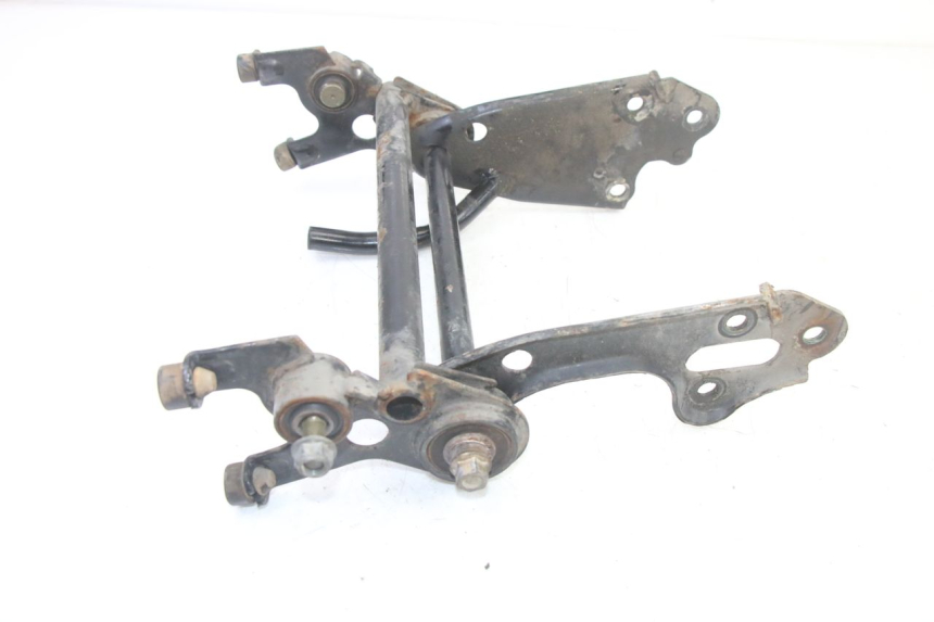 photo de SUPORTE DO MOTOR MBK WAAP 125 (2008 - 2013) - Marcações e referências