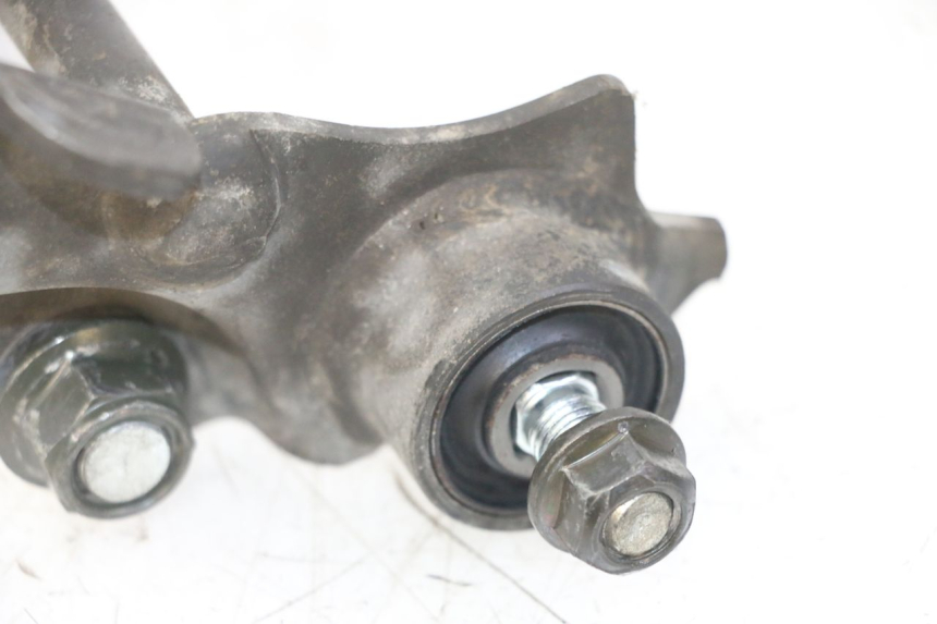 photo de SUPORTE DO MOTOR YAMAHA WHY 50 (1998 - 2000) - Detalhe da peça