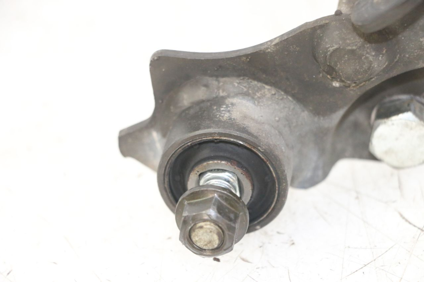 photo de SUPORTE DO MOTOR YAMAHA WHY 50 (1998 - 2000) - Zoom do estado de desgaste