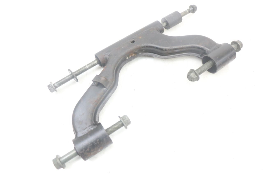 photo de SUPORTE DO MOTOR YAMAHA XMAX X-MAX 125 (2006 - 2009) - Estado da superfície