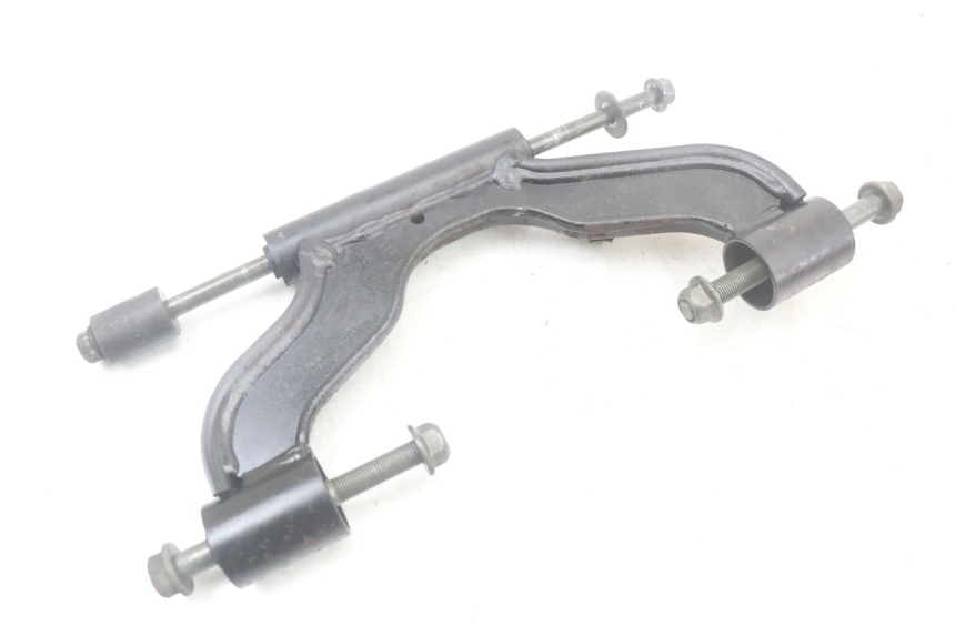 photo de SUPORTE DO MOTOR YAMAHA XMAX X-MAX 125 (2006 - 2009) - Marcações e referências