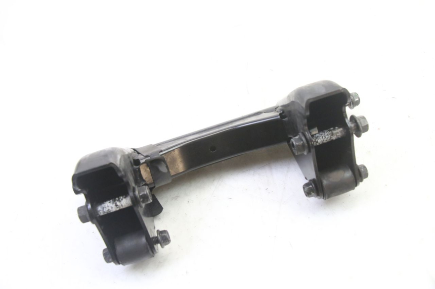photo de SUPORTE DO MOTOR YAMAHA XMAX X-MAX 125 (2021 - 2025) - Outro ângulo de visão