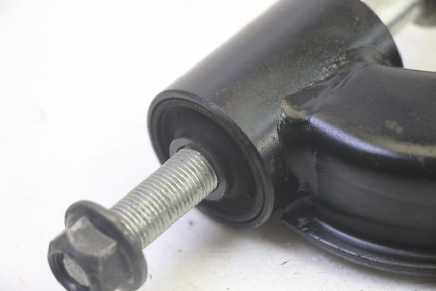 photo de SUPORTE DO MOTOR YAMAHA XMAX X-MAX 125 (2006 - 2009) - Outro ângulo de visão