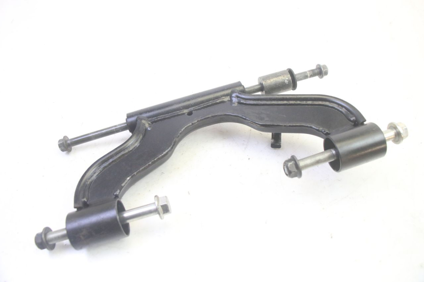 photo de SUPORTE DO MOTOR YAMAHA XMAX X-MAX 125 (2006 - 2009) - Marcações e referências
