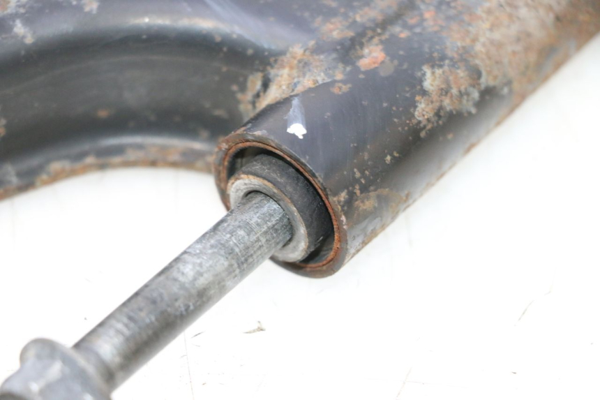 photo de SUPORTE DO MOTOR YAMAHA X-MAX XMAX 125 (2010 - 2013) - Outro ângulo de visão