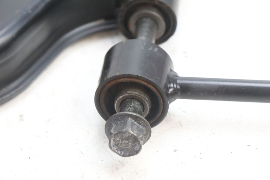 photo de SUPORTE DO MOTOR YAMAHA X-MAX XMAX 125 (2010 - 2013) - Detalhes característicos