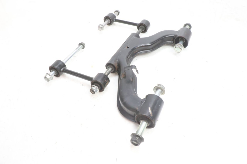 photo de SUPORTE DO MOTOR YAMAHA X-MAX XMAX 125 (2010 - 2013) - Outro ângulo de visão