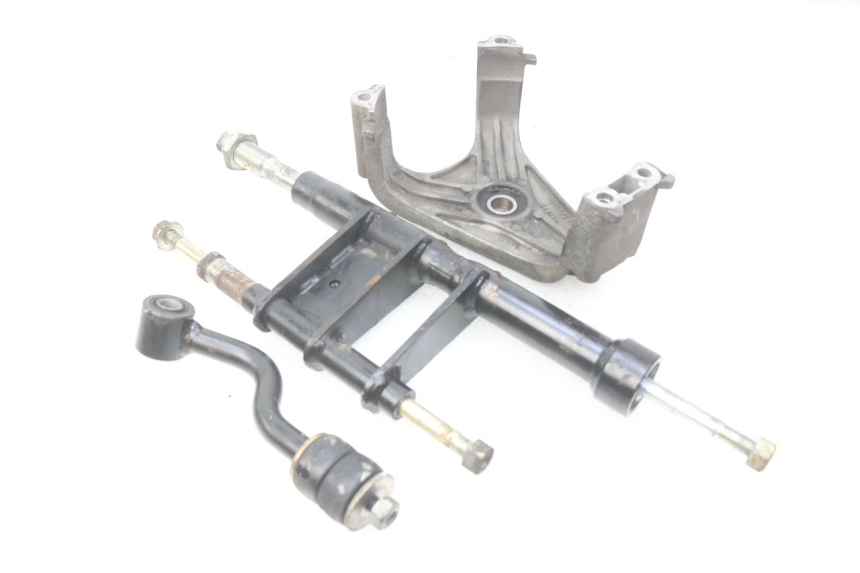 photo de SUPORTE DO MOTOR PIAGGIO X9 EVOLUTION 500 (2003 - 2005) - Pontos de fixação