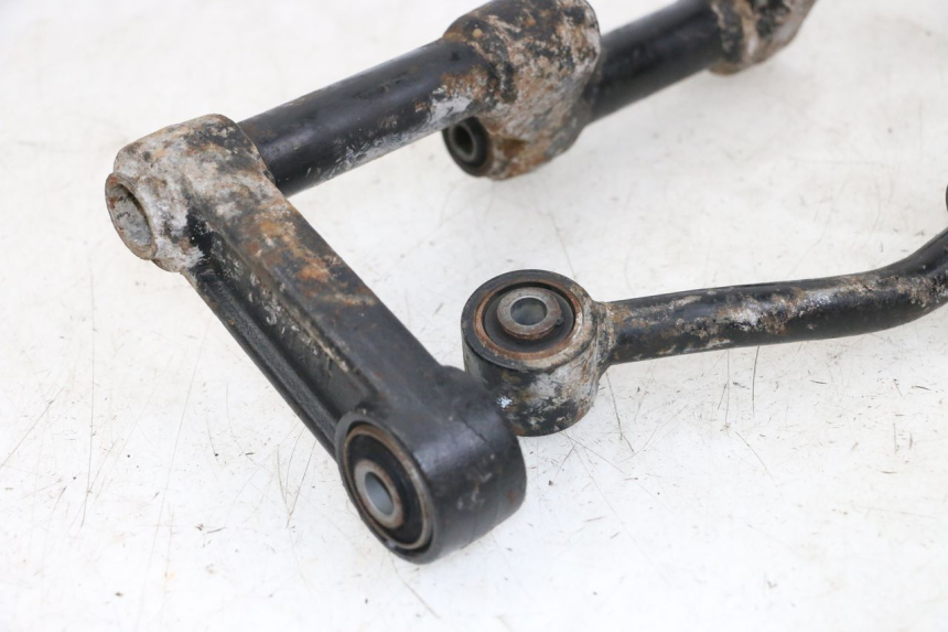 photo de SUPORTE DO MOTOR KYMCO XCITING 250 (2006 - 2009) - Zoom do estado de desgaste