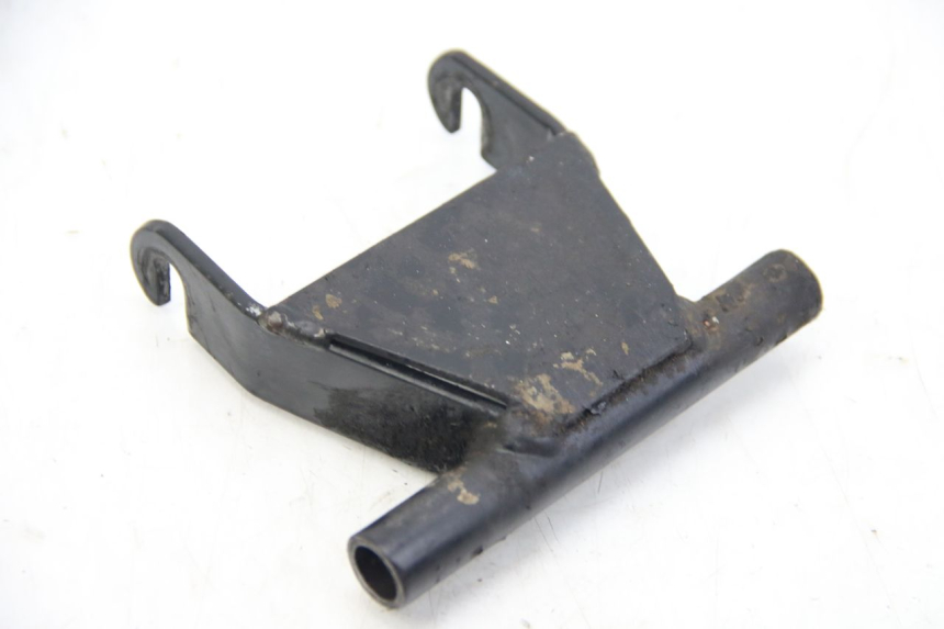 photo de SUPORTE DO MOTOR PEUGEOT XP6 50 (1997 - 2003) - Detalhe da peça