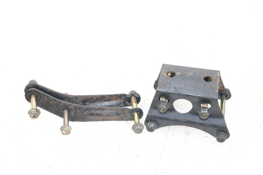photo de SUPORTE DO MOTOR SYM XS 125 (2007 - 2016) - Detalhe da peça