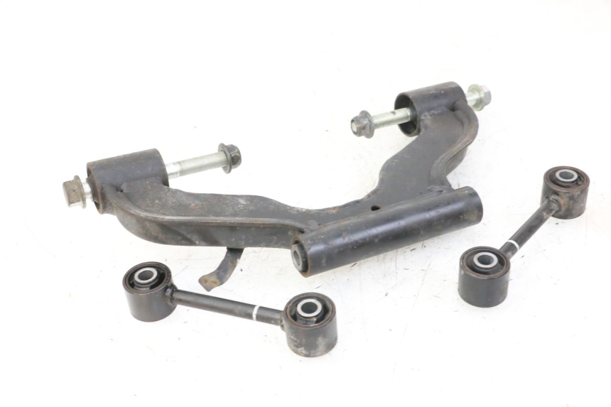 photo de SUPORTE DO MOTOR YAMAHA X-MAX XMAX ABS 250 (2010 - 2014) - Zoom do estado de desgaste