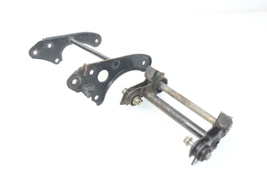 photo de SUPORTE DO MOTOR YAMAHA YP MAJESTY 125 (2007 - 2010) - Outro ângulo de visão