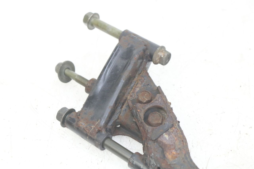 photo de SUPORTE DO MOTOR YAMAHA YP MAJESTY 400 (2004 - 2008) - Zoom do estado de desgaste