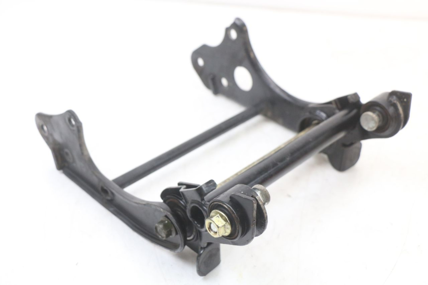 photo de SUPORTE DO MOTOR YAMAHA YP MAJESTY 125 (2002 - 2006) - Pontos de fixação