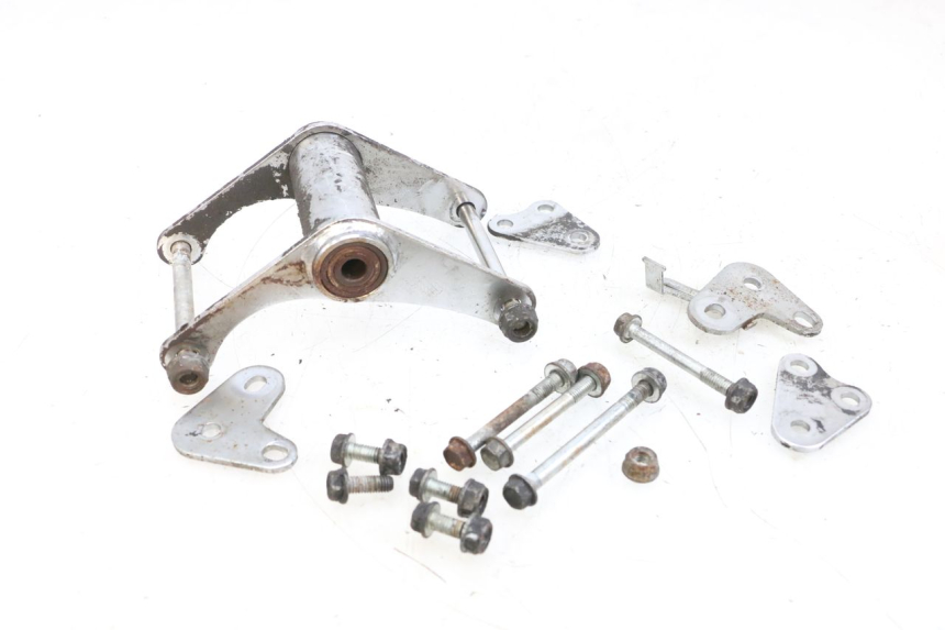 photo de SUPORTE DO MOTOR KYMCO ZING 125 (1997 - 2003) - Zoom do estado de desgaste