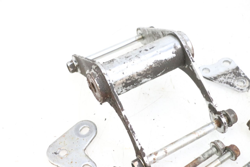 photo de SUPORTE DO MOTOR KYMCO ZING 125 (1997 - 2003) - Vista geral