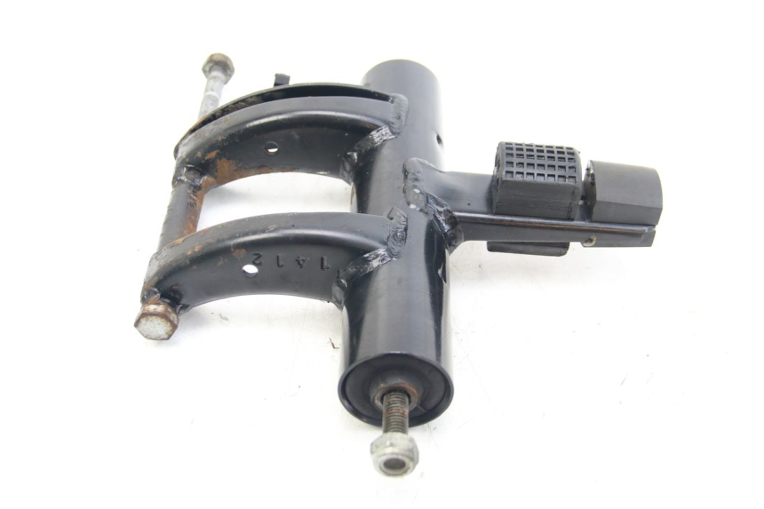 photo de SUPORTE DO MOTOR PIAGGIO ZIP 2T 50 (2009 - 2019) - Outro ângulo de visão