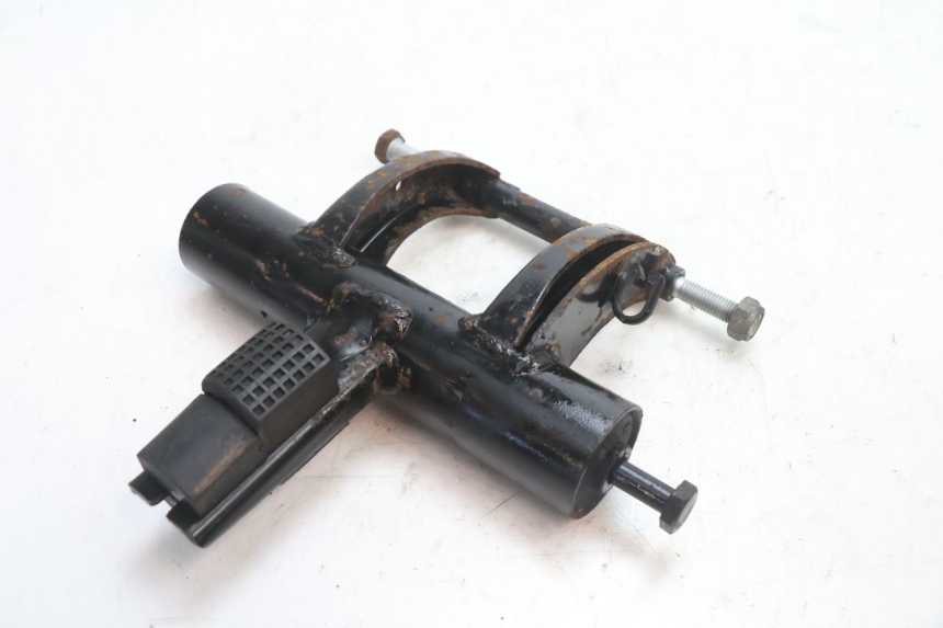 photo de SUPORTE DO MOTOR PIAGGIO ZIP 2T 50 (2009 - 2019) - Vista principal
