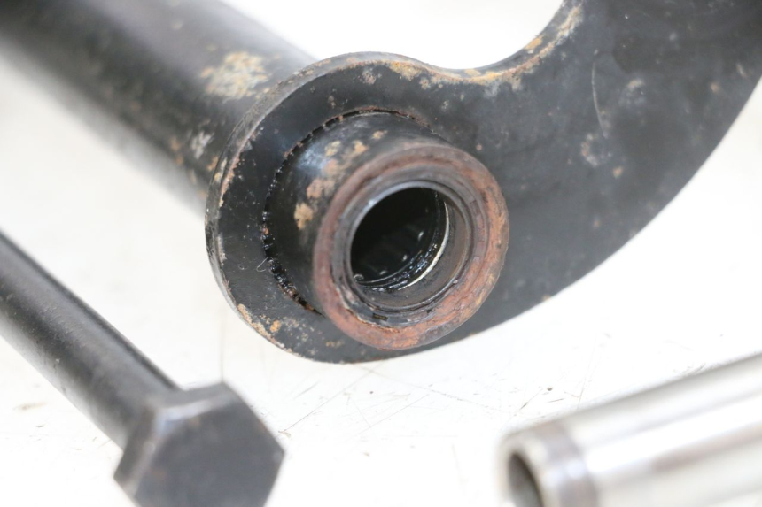 photo de SUPORTE DO MOTOR PIAGGIO ZIP 4T 50 (2018 - 2020) - Detalhes característicos
