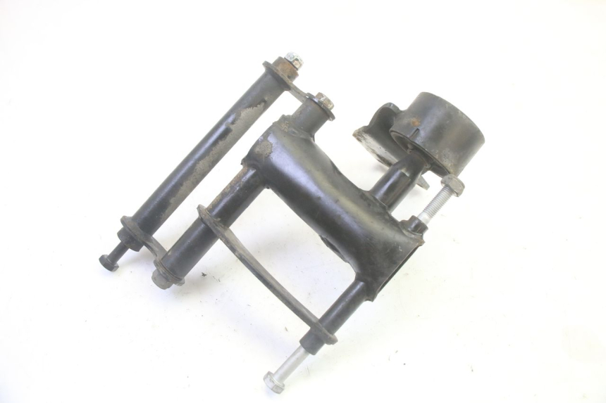 photo de SUPORTE DO MOTOR PIAGGIO ZIP 4T 50 (2018 - 2020) - Detalhes característicos