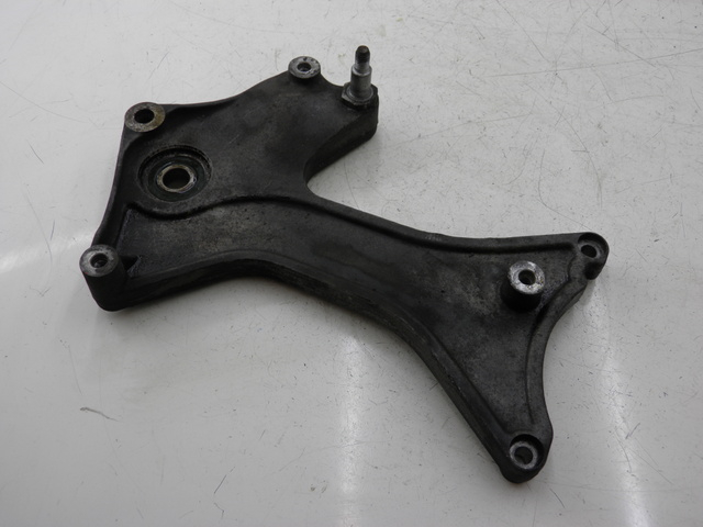 photo de SUPORTE DE ESCAPE PIAGGIO SUPER LX 125 (2000 - 2003) - Vista principal