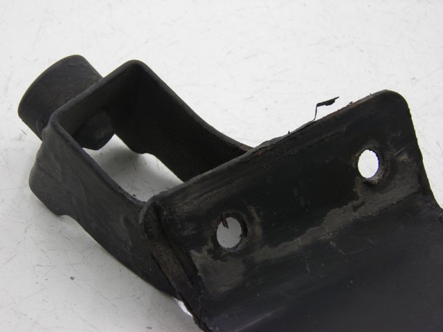 photo de SUPORTE DE ESCAPE YAMAHA SR 125 (1982 - 2003) - Detalhe da peça