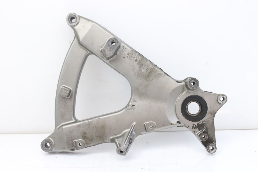 photo de SUPORTE DE ESCAPE SUZUKI AN BURGMAN 400 (2006 - 2010) - Vista geral